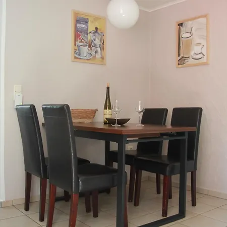 Weingut Schumacher Sankt Aldegund Zimmer foto